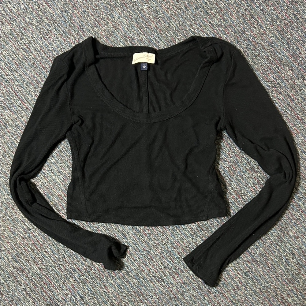 Universal Thread Black Long Sleeve Crop Top
